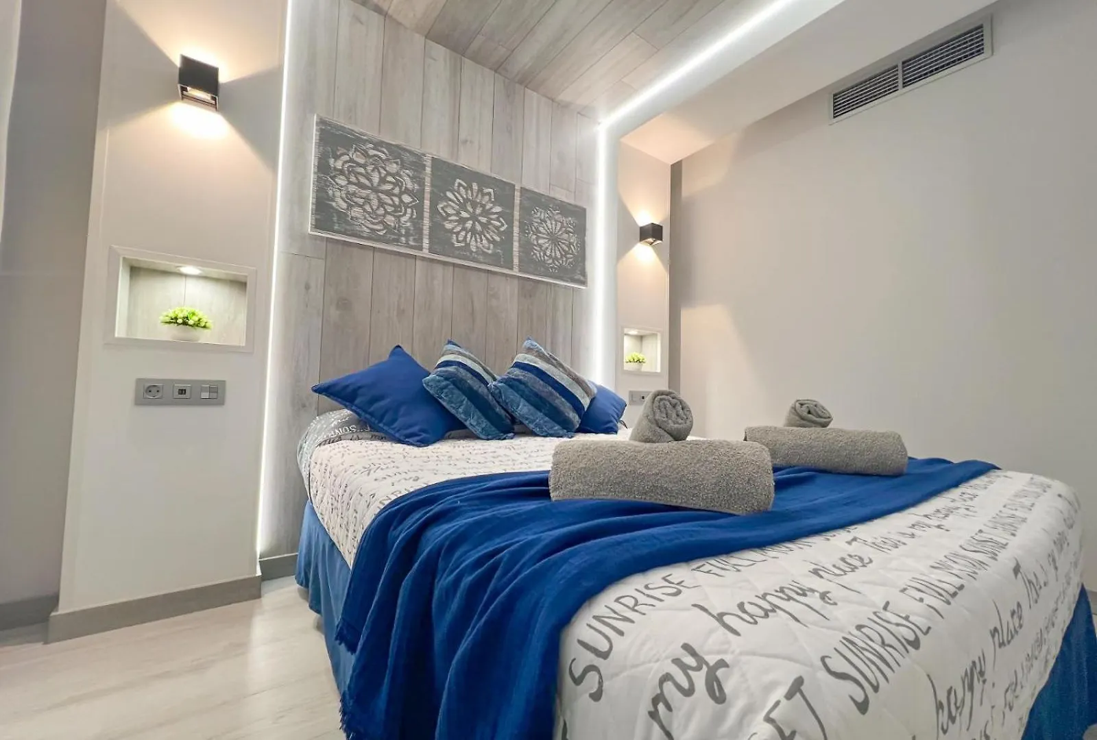 Mediterranea Loft New La Pineda Apartman